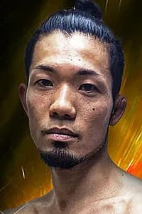 草訳駿介