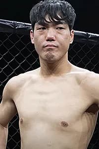 チョ・ジュンヨン