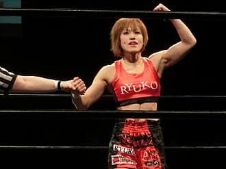 富松恵美