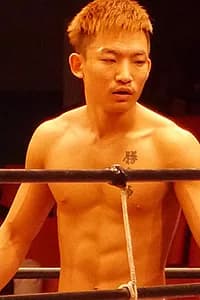 キム・ジェギョン