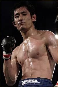 細井鷹飛呂