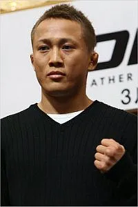 山本篤