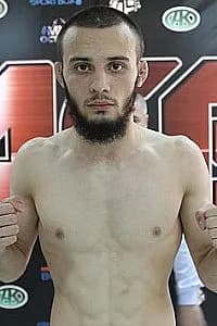 イスラム・イサエフ