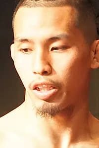 新井拓巳
