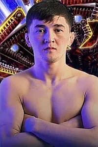 イリスベク・ティレノフ