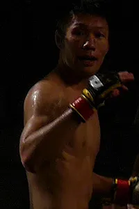 山本哲也