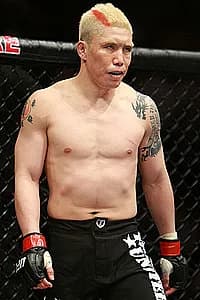 長南亮