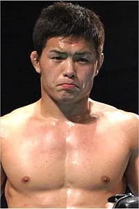 粕谷さかえ