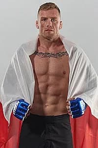 トマシュ・ヤクビエツ