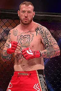 Lee Burns