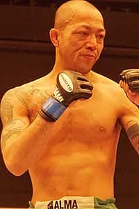 小川竜輔