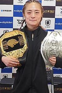 パク・シウ