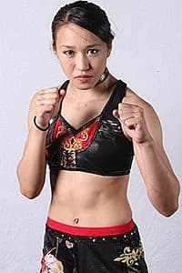 近藤朱里