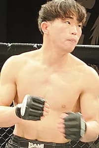 鈴木尊