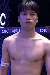 ウ・ヨン・ハン