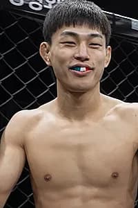 ソン・ジュン・パク