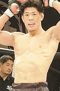 飯野雄斗