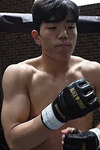 Seong Woon Park