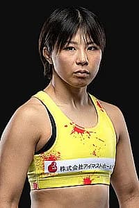 三浦彩佳