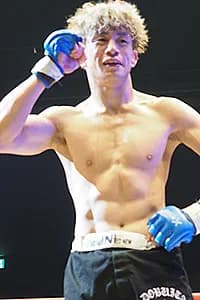 石田陸也
